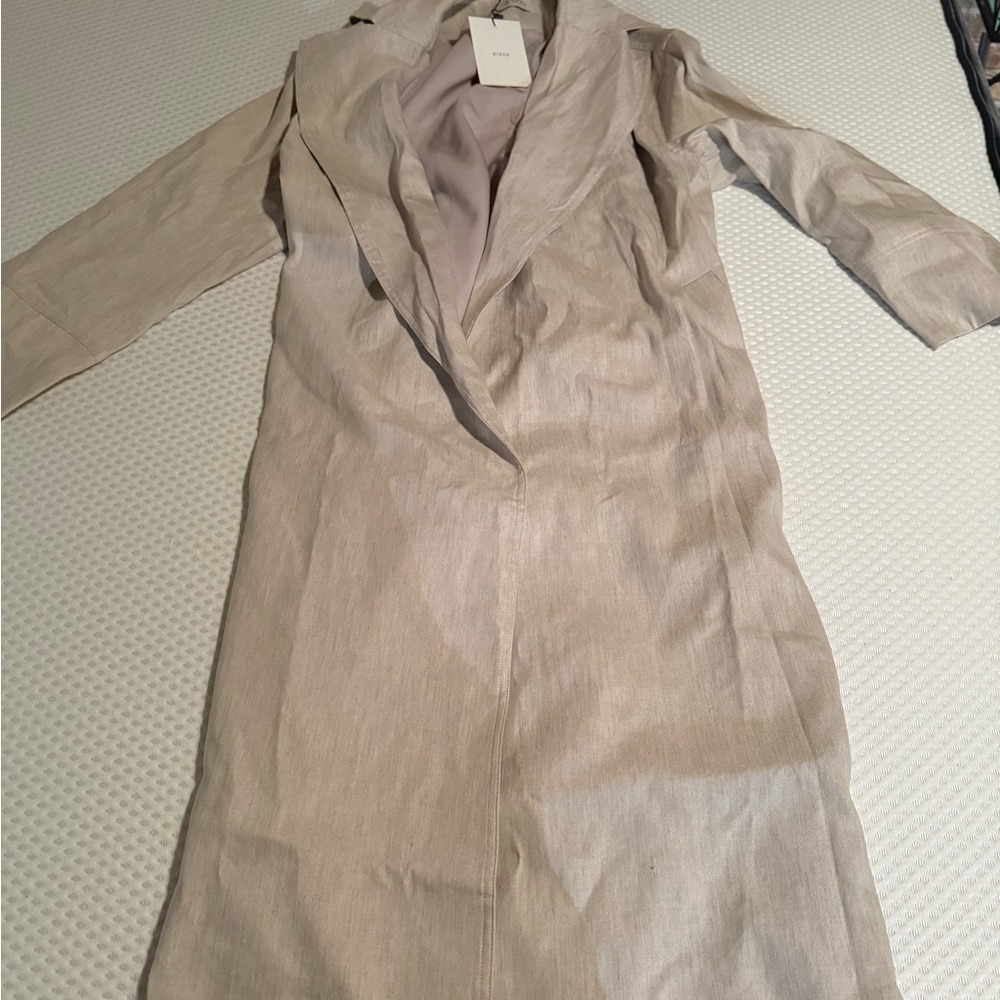 DISSH Light Beige Trench Coat
